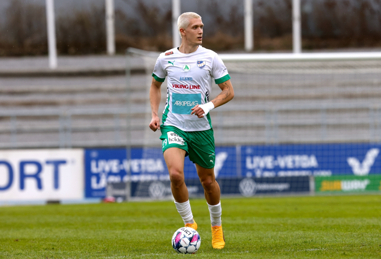 Raitanen lämnar IFK