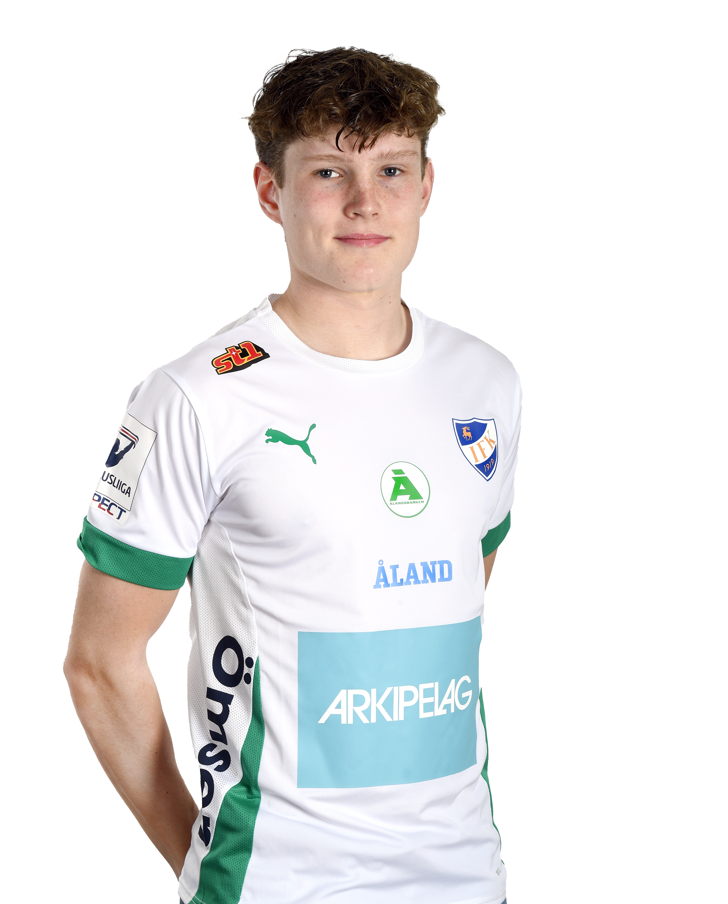 Leo Andersson förlänger